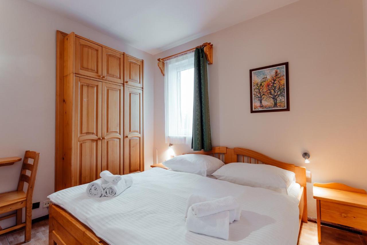 Penzión Topky Banska Stiavnica Exterior foto