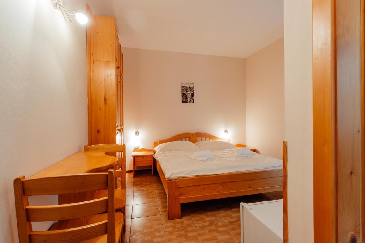 Penzión Topky Banska Stiavnica Exterior foto
